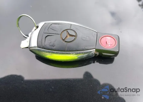 2007 Mercedes-Benz S 550 из США, поврежденный, VIN WDDNG71X77A059918